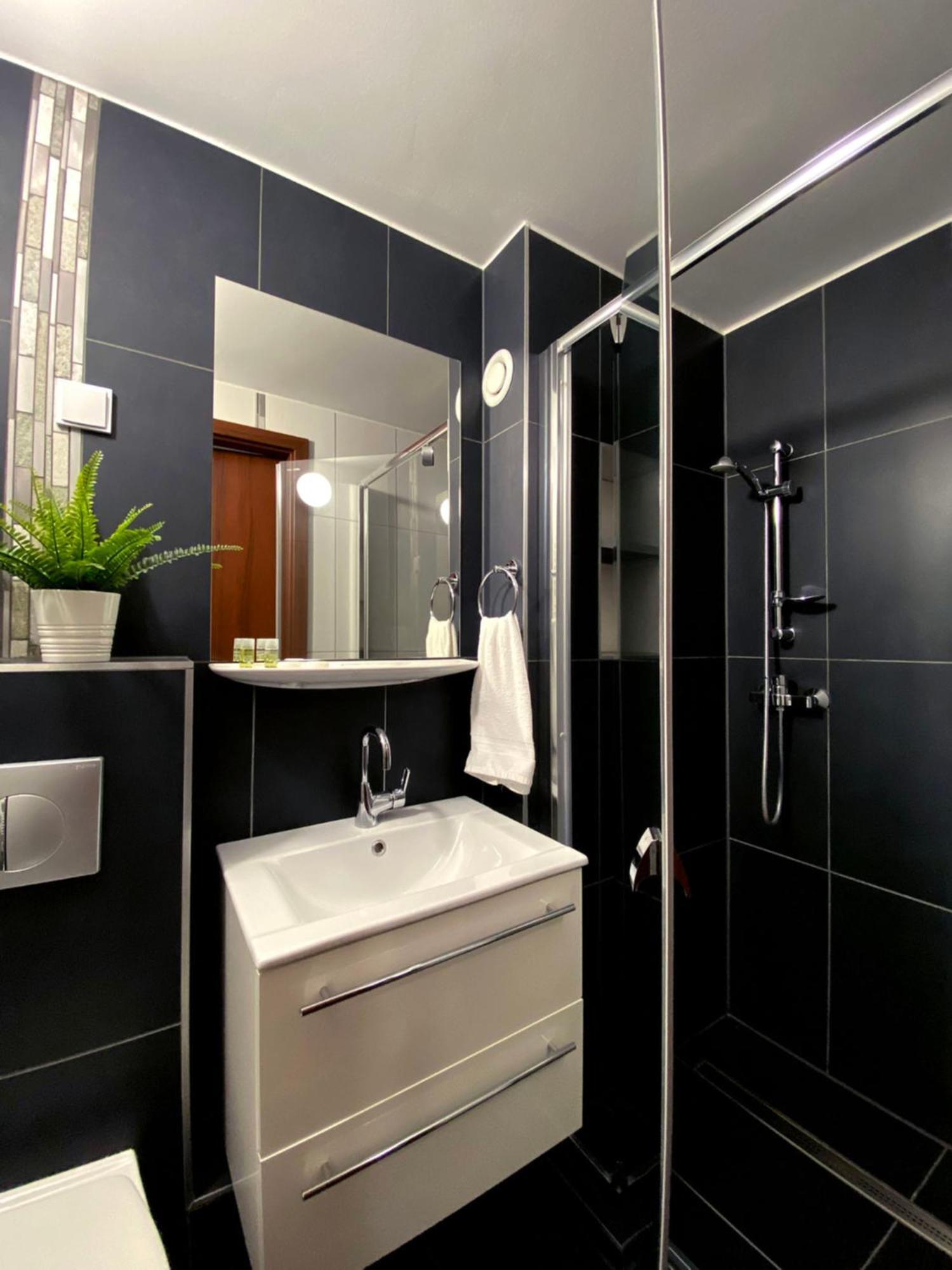 Vi-Li Panzio Bed & Breakfast Maklar ภายนอก รูปภาพ